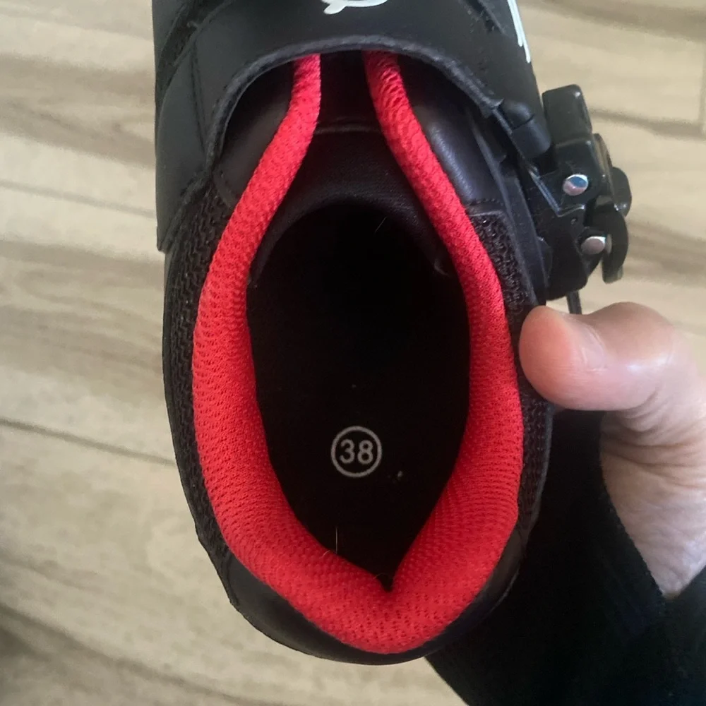 Peloton Women’s Cycling Shoes